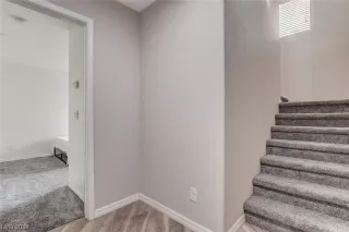 Photo #2: 2560570 Listing 