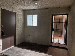 Photo #1: 2560600 Listing