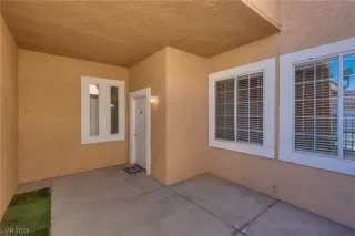 Photo #3: 2560651 Listing 