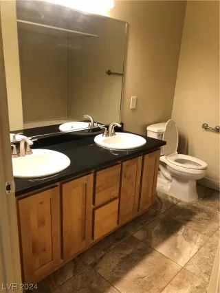 Photo #4: 2560663 Listing 