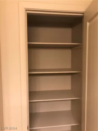 Photo #6: 2560663 Listing 