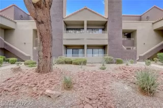 Photo #2: 2560665 Listing 