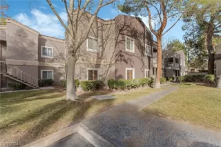 Photo #1: 2560713 Listing