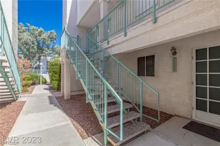 Photo #1: 2560732 Listing