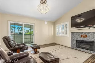 Photo #4: 2560732 Listing