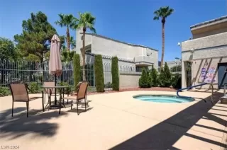 Photo #2: 2560750 Listing 