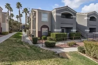 MLS: 2560771 Condo For Sale