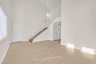 Photo #3: 2560781 Listing 