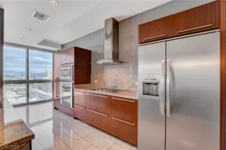 Photo #5: 2560790 Listing 