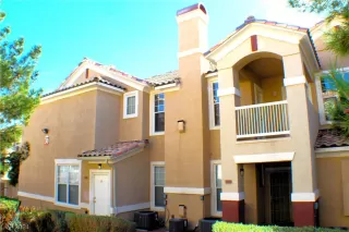 Photo #2: 2560864 Listing 