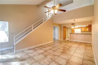 Photo #4: 2560912 Listing