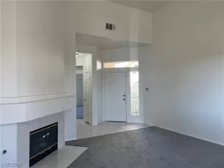 Photo #2: 2560913 Listing