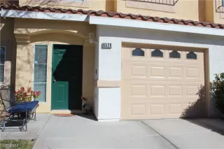 Photo #2: 2560922 Listing