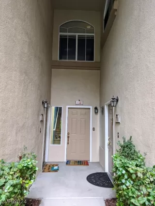 Photo #1: 2560984 Listing