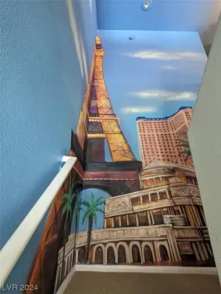 Photo #2: 2560984 Listing