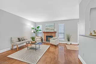 Photo #3: 2561002 Listing 