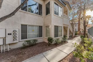 Photo #2: 2561084 Listing 