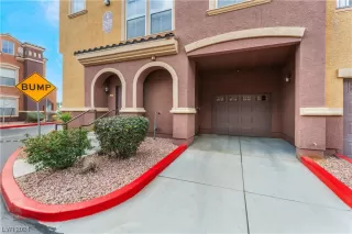 Photo #2: 2561106 Listing