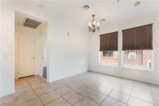 Photo #6: 2561106 Listing