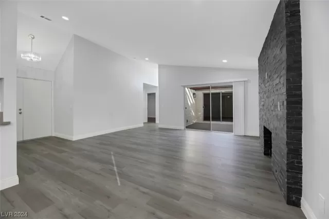 MLS: 2561119 Condo For Sale