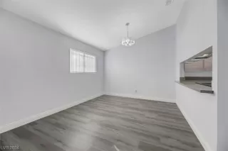 Photo #6: 2561119 Listing