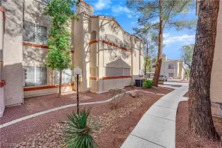 Photo #1: 2561139 Listing 