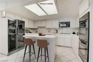 Photo #5: 2561143 Listing 