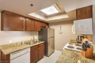 Photo #6: 2561147 Listing 