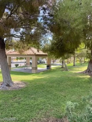 Photo #3: 2561214 Listing 