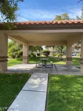 Photo #4: 2561214 Listing 