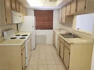 Photo #4: 2561224 Listing 