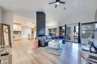 Photo #4: 2561248 Listing 