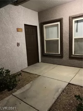 Photo #2: 2561275 Listing 