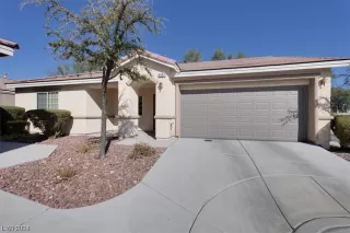 Photo #1: 2561278 Listing 