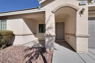 Photo #2: 2561278 Listing 