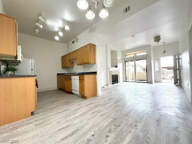 MLS: 2561290 Condo For Sale