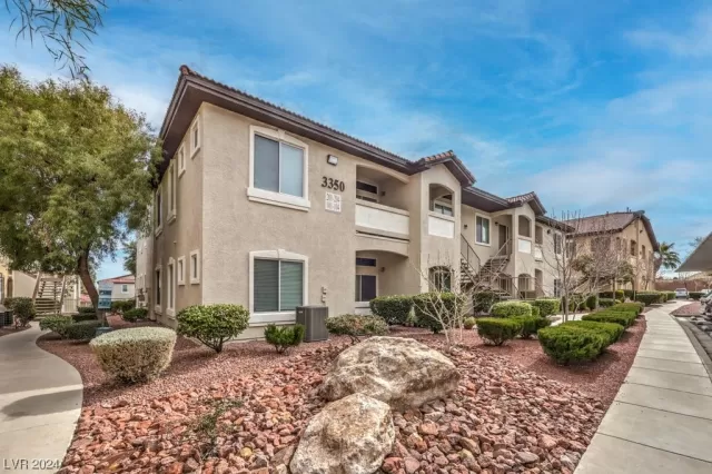 MLS: 2561305 Condo For Sale