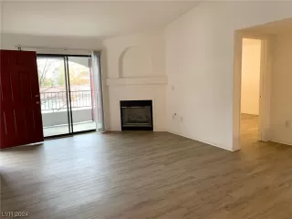 Photo #2: 2561312 Listing 