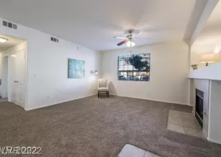 Photo #4: 2561391 Listing 