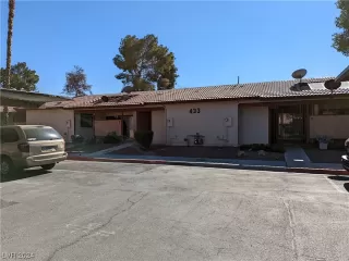 Photo #1: 2561453 Listing 