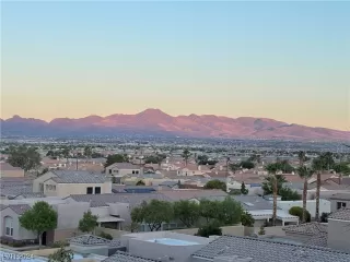 Photo #6: 2561457 Listing 