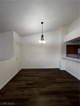 Photo #4: 2561491 Listing