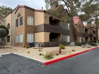 Photo #1: 2561497 Listing 