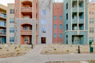 Photo #1: 2561530 Listing