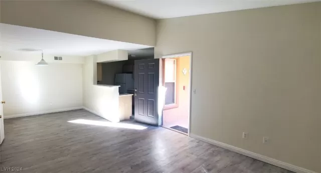 MLS: 2561546 Condo For Sale