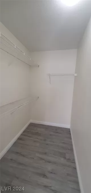 Photo #4: 2561546 Listing 