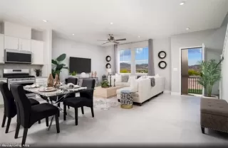 Photo #5: 2561582 Listing