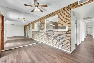 Photo #5: 2561589 Listing 