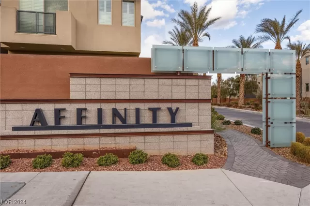 MLS: 2561611 Condo For Sale