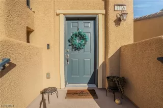 Photo #1: 2561628 Listing 